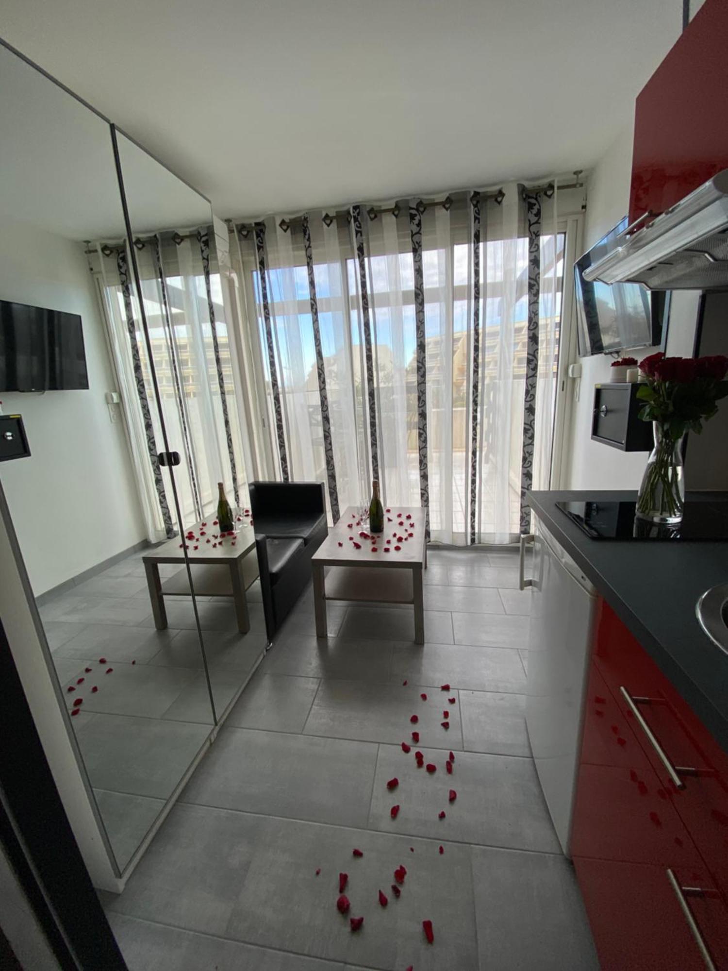 Studios Port Nature Village Naturiste Agde Ngoại thất bức ảnh